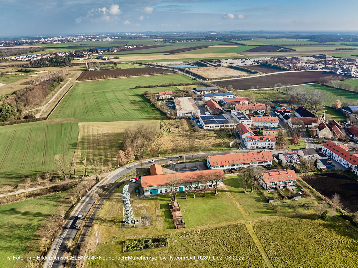 08.12.2022 - Quetschwerk - DEMOS-Wohnbau - Bauplatz in Gronsdorf 08.12.2022 - Quetschwerk - DEMOS-Wohnbau - Bauplatz in Gronsdorf